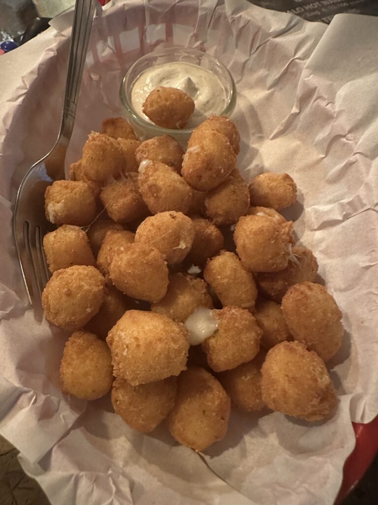 Image Wisconsin Cheese Curds | Fatty's Diner | Follow FauZia Reviews 